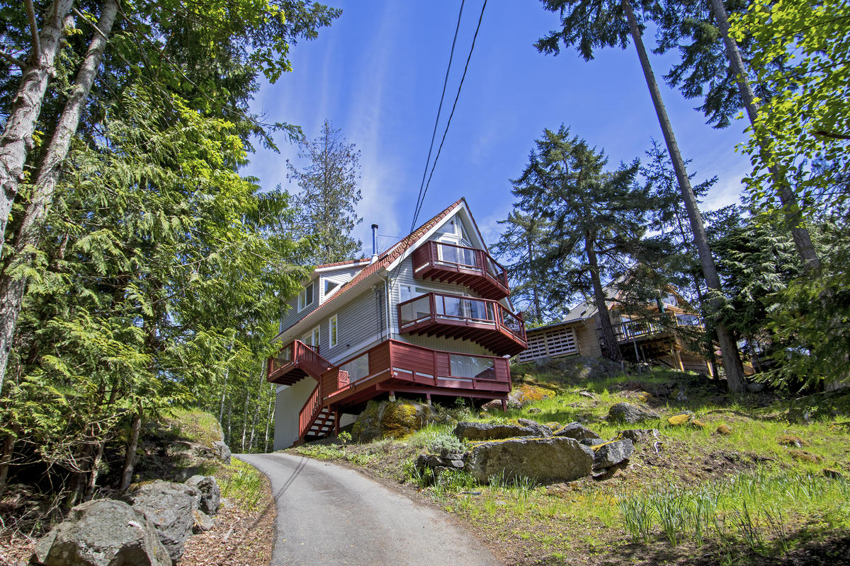 377840 3804 Cutlass Crt, GI Pender Island Dockside Realty